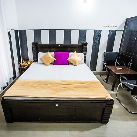 Nammastay Traveller'S Hub Tapovan Bagian luar foto