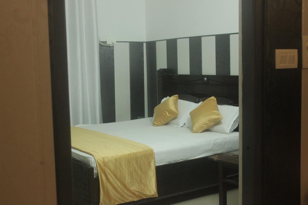 Nammastay Traveller'S Hub Tapovan Bagian luar foto